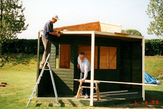4 Untitled-Scanned-34ut6_edited-1.jpg - Wall panels fitting "like a glove"